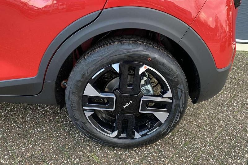 Nieuw Kia Stonic GT-Line 116 PK (85 kW) 2025 Rood SUV