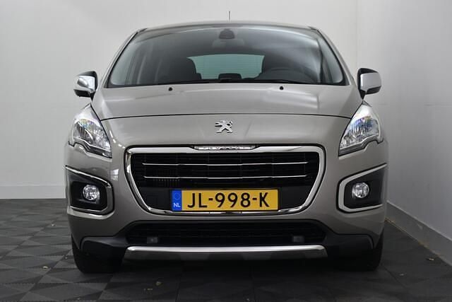 Grijs Occasion 2016 Peugeot 3008 Style MPV | € 12.750 (Eerlijke prijs) - Afbeelding 1/2