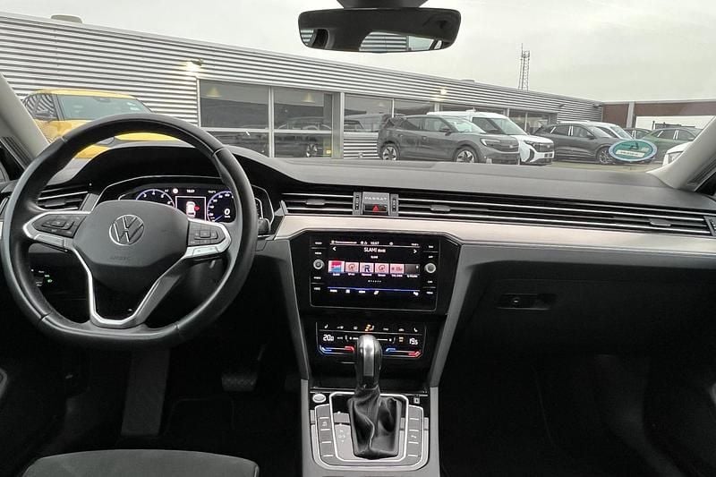 Occasion VW Passat Business+ 150 PK (110 kW) 2023 Grijs Stationwagen
