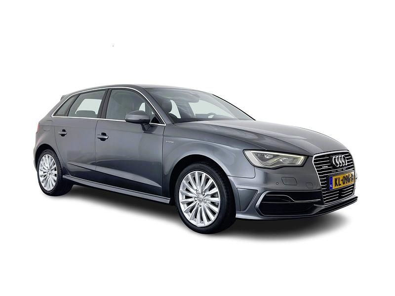 Grijs Gebruikt 2016 Audi A3 Ambition Hatchback | € 11.445 (Eerlijke prijs) - Afbeelding 1/4