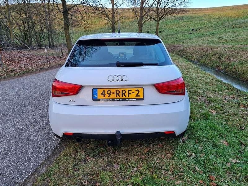 Occasion Audi A1 Attraction 86 PK (63 kW) 2011 Wit Hatchback