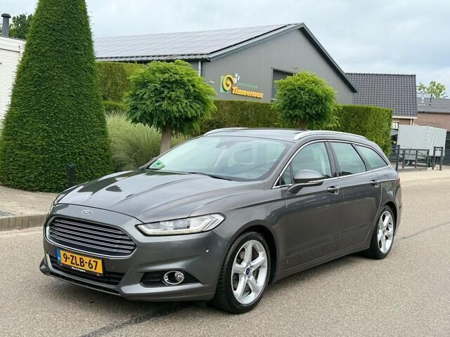 Grijs Gebruikt 2015 Ford Mondeo Titanium Stationwagen | € 7.250 - Afbeelding 1/4