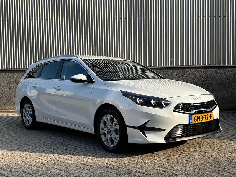 Occasion Kia Ceed Sportswagon 99 PK (72 kW) 2024 Wit Stationwagen