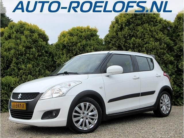 Wit Gebruikt 2012 Suzuki Swift Comfort Hatchback | € 6.490 (Eerlijke prijs) - Afbeelding 1/4
