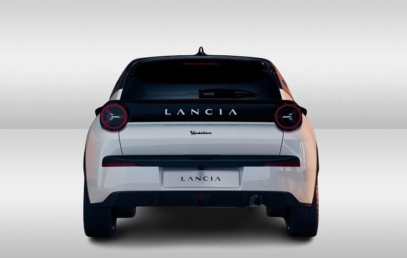 Nieuw Lancia Ypsilon S 110 PK (80 kW) 2025 Wit Hatchback