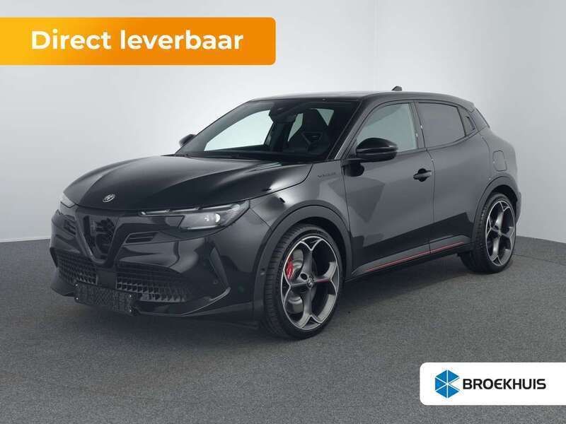 Zwart Nieuw 2025 Alfa Romeo Junior Veloce SUV | € 53.900 (Duur) - Afbeelding 1/4