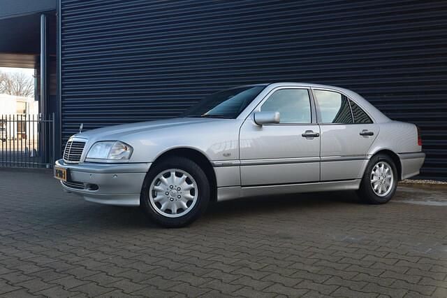 Occasion Mercedes C240 Elegance 170 PK (125 kW) 1997 Grijs Sedan