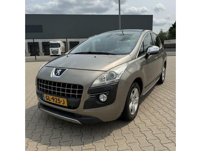 Grijs Gebruikt 2011 Peugeot 3008 GTi MPV | € 5.500 (Eerlijke prijs) - Afbeelding 1/4