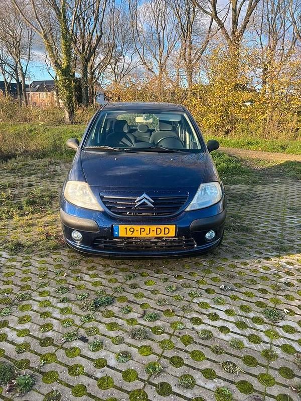 Gebruikt 2004 Citroën C3 | € 2.550 (Eerlijke prijs) - Afbeelding 1/4