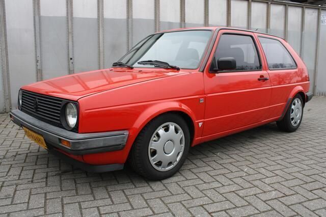 Rood Gebruikt 1984 VW Golf II GTD Hatchback | € 7.490 - Afbeelding 1/4