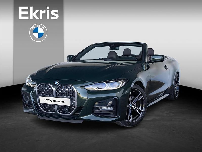 Groen Gebruikt 2022 BMW 420 Comfort Edition Cabriolet | € 52.900 (Eerlijke prijs) - Afbeelding 1/4