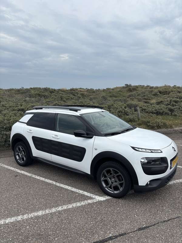 Wit Gebruikt 2016 Citroën C4 Cactus PureTech Hatchback | € 7.499 (Goede deal) - Afbeelding 1/4