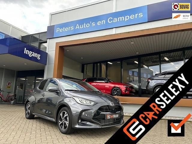 Grijs Nieuw 2025 Toyota Yaris Hybrid Hatchback | € 27.990 (Eerlijke prijs) - Afbeelding 1/4