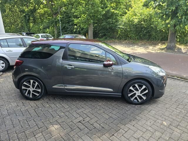 Occasion Citroën DS3 Chic 82 PK (60 kW) 2012 Grijs Hatchback