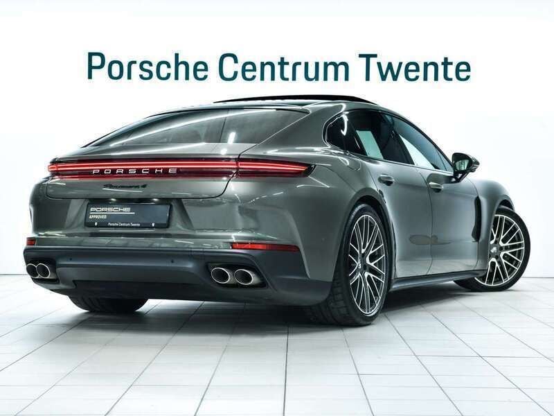 Occasion Porsche Panamera 4 470 PK (345 kW) 2024 Groen, metallic lak Sedan