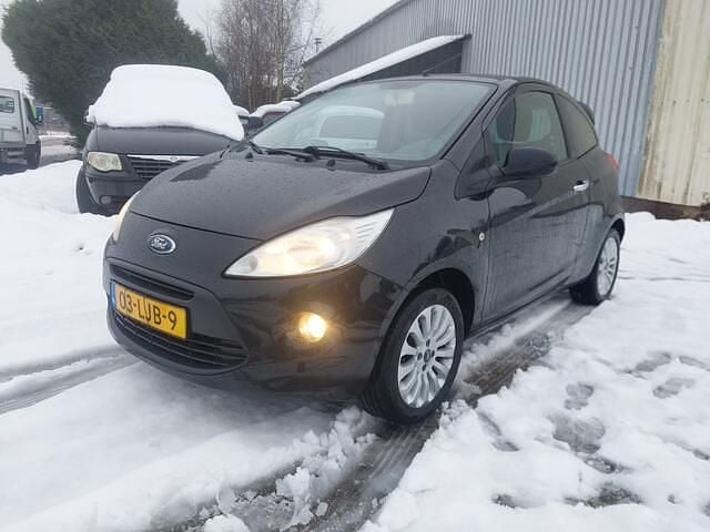 Zwart Gebruikt 2010 Ford Ka Titanium X Hatchback | € 2.395 (Goede deal) - Afbeelding 1/4