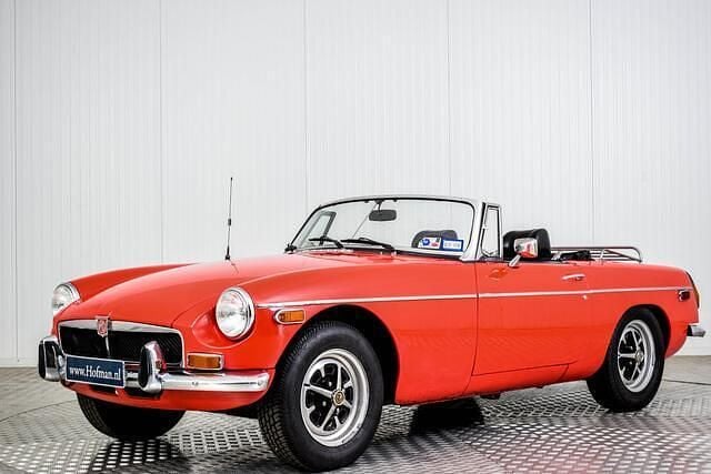 Rood Gebruikt 1974 MG B Cabriolet | € 14.900 - Afbeelding 1/4