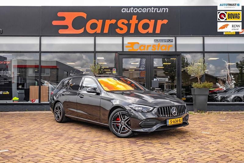 Grijs Gebruikt 2022 Mercedes C220 AMG line Stationwagen | € 37.950 - Afbeelding 1/4