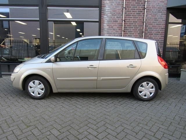 Occasion Renault Scénic II Business 111 PK (81 kW) 2007 Beige (metallic) MPV