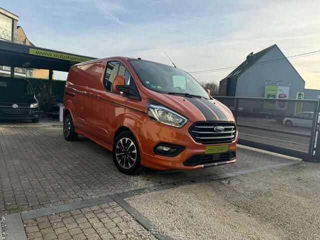 Goud Gebruikt 2019 Ford Transit Custom Sport Van | € 27.830 (Duur) - Afbeelding 1/4
