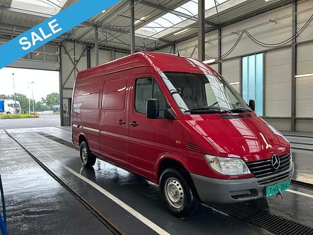 Rood Gebruikt 2001 Mercedes Sprinter Van | € 5.950 (Super prijs) - Afbeelding 1/4