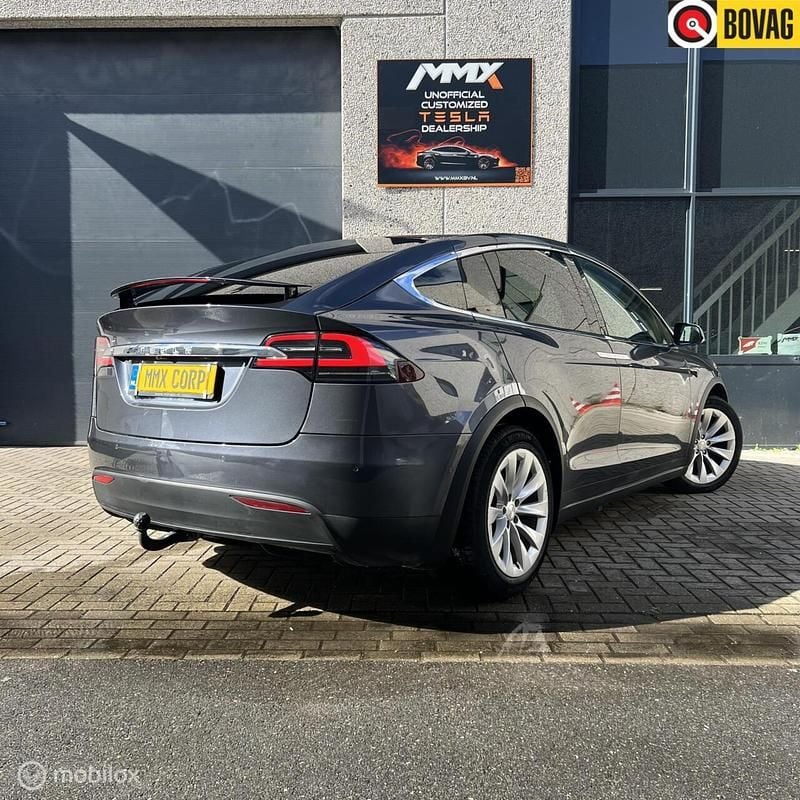 Occasion Tesla Model X 200 kW (272 PK) 2024 Grijs SUV