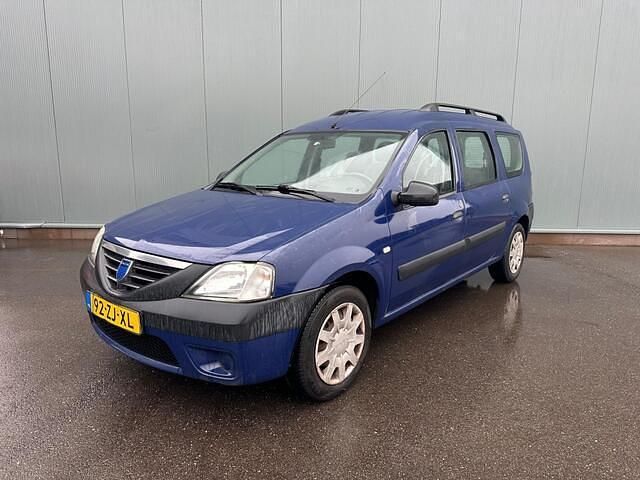 Blauw Occasion 2008 Dacia Logan MCV Ambiance MPV | € 995 (Eerlijke prijs) - Afbeelding 1/4