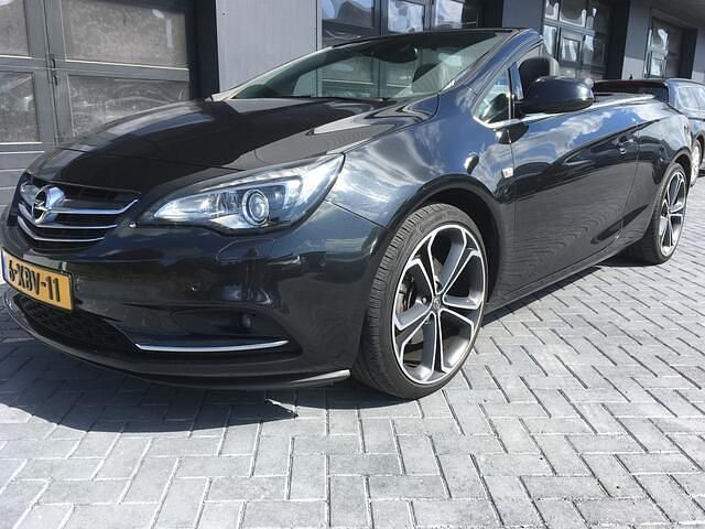 Occasion Opel Cascada Cosmo 170 PK (125 kW) 2014 Zwart Cabriolet