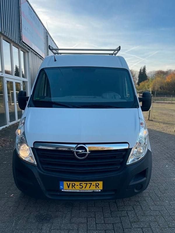 Gebruikt 2015 Opel Movano Van | € 5.750 (Eerlijke prijs) - Afbeelding 1/4