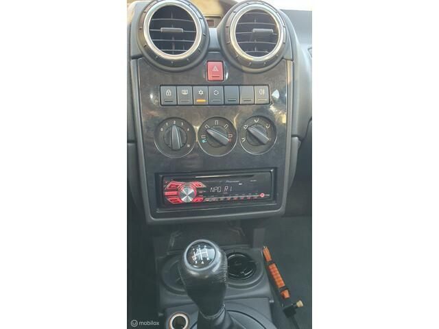 Occasion Rover 25 84 PK (61 kW) 2004 Rood Hatchback