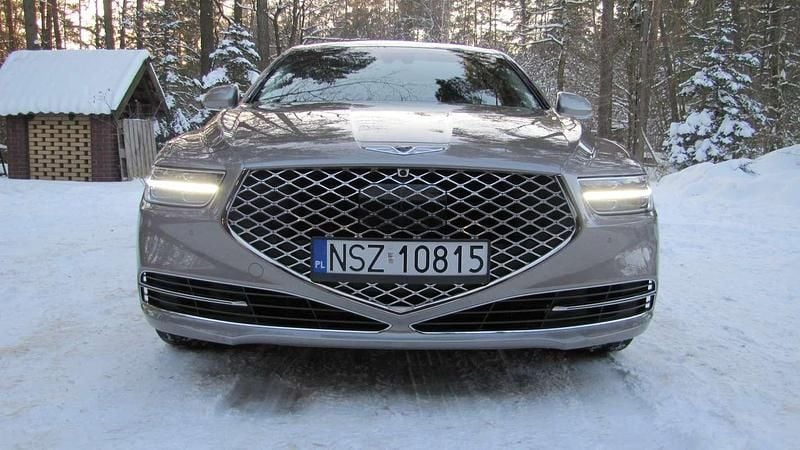 Occasion Genesis G90 435 PK (319 kW) 2021 Goud Sedan