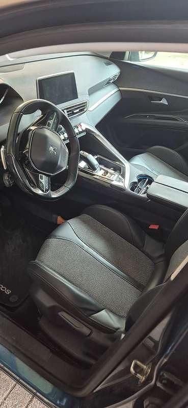 Groen Gebruikt 2018 Peugeot 5008 Allure MPV | € 17.250 (Iets duurder) - Afbeelding 1/4
