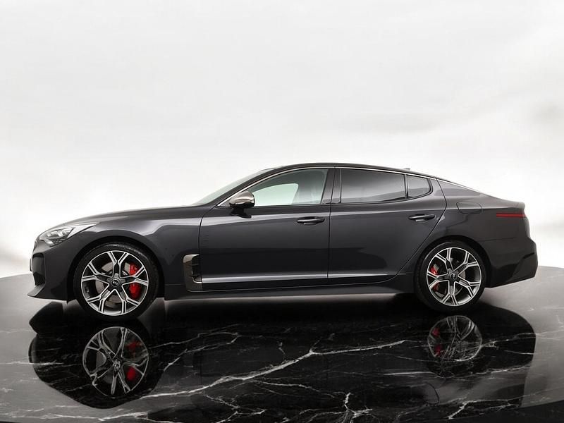 Occasion Kia Stinger GT 370 PK (272 kW) 2018 Grijs Hatchback