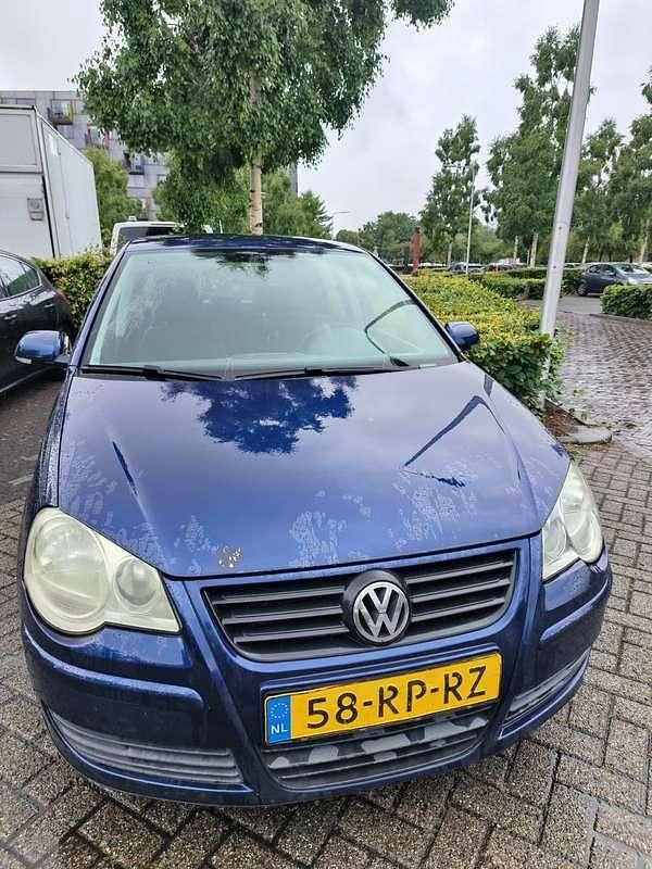 Blauw Gebruikt 2005 VW Polo Sportline Hatchback | € 700 (Goede deal) - Afbeelding 1/4