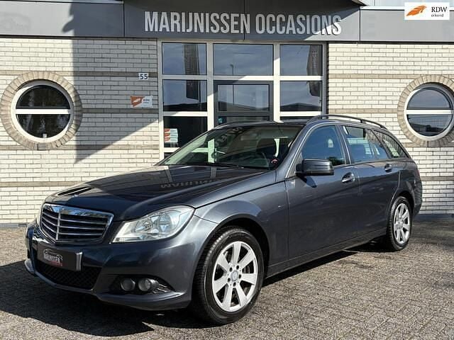 Grijs Occasion 2013 Mercedes C200 Stationwagen | € 9.995 (Goede deal) - Afbeelding 1/4