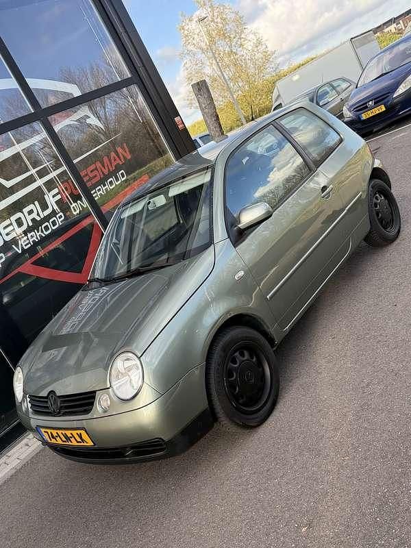 Groen Gebruikt 2003 VW Lupo Comfortline Hatchback | € 1.050 (Eerlijke prijs) - Afbeelding 1/4