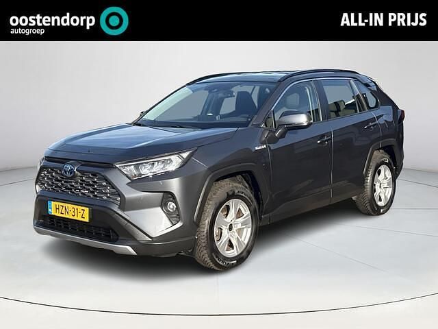 Grijs Gebruikt 2021 Toyota RAV4 Active SUV | € 33.950 (Eerlijke prijs) - Afbeelding 1/4