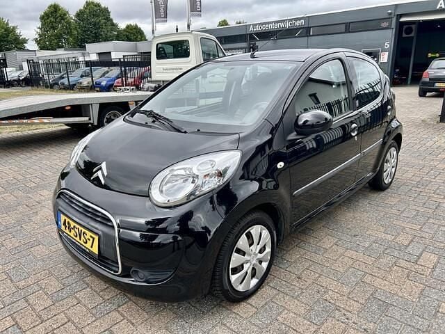 Zwart Gebruikt 2011 Citroën C1 SELECTION Hatchback | € 3.750 (Eerlijke prijs) - Afbeelding 1/4