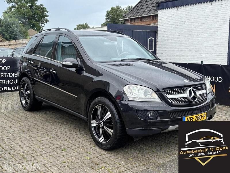 Gebruikt 2006 Mercedes ML280 SUV | € 6.960 (Duur) - Afbeelding 1/4