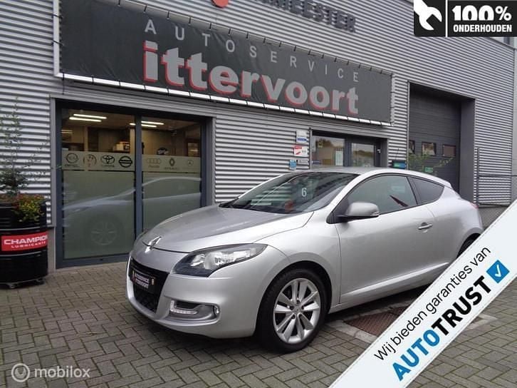 Gebruikt 2013 Renault Mégane III Dynamique Coupé | € 7.750 (Iets duurder) - Afbeelding 1/4