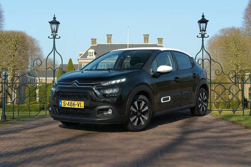 Zwart Gebruikt 2023 Citroën C3 Feel Hatchback | € 13.900 (Goede deal) - Afbeelding 1/3