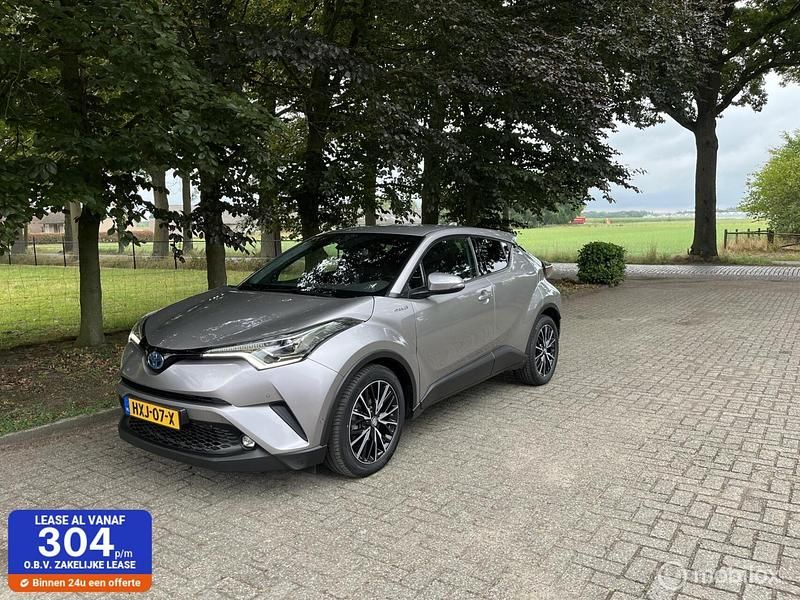 Grijs Gebruikt 2017 Toyota C-HR Executive SUV | € 18.750 (Eerlijke prijs) - Afbeelding 1/4