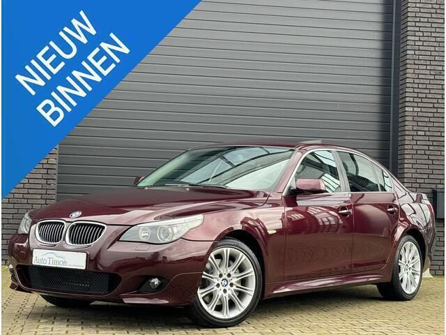 Rood Gebruikt 2006 BMW 530 Executive Sedan | € 15.900 - Afbeelding 1/4