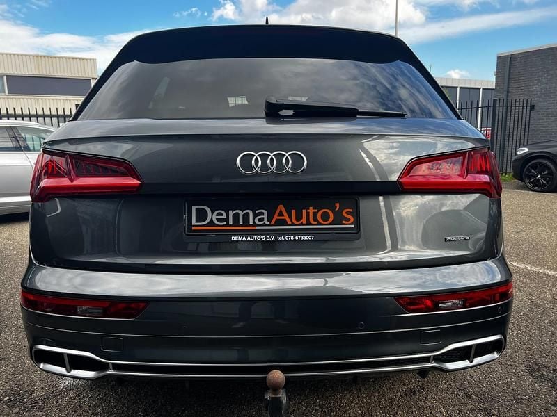 Occasion Audi Q5 Competition 2023 Grijs SUV