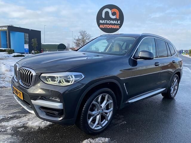 Grijs Occasion 2020 BMW X3 Executive SUV | € 18.950 (Super prijs) - Afbeelding 1/4
