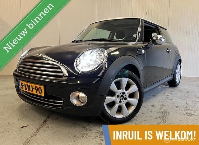 Zwart Gebruikt 2010 Mini Cooper Chili Hatchback | € 4.250 (Eerlijke prijs) - Afbeelding 1/4