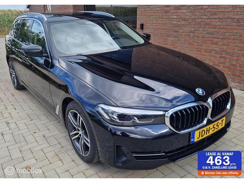 Zwart Gebruikt 2021 BMW 530 Stationwagen | € 28.895 (Super prijs) - Afbeelding 1/4