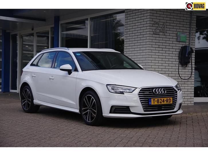 Gebruikt 2020 Audi e-tron Sport SUV | € 20.900 (Goede deal) - Afbeelding 1/4