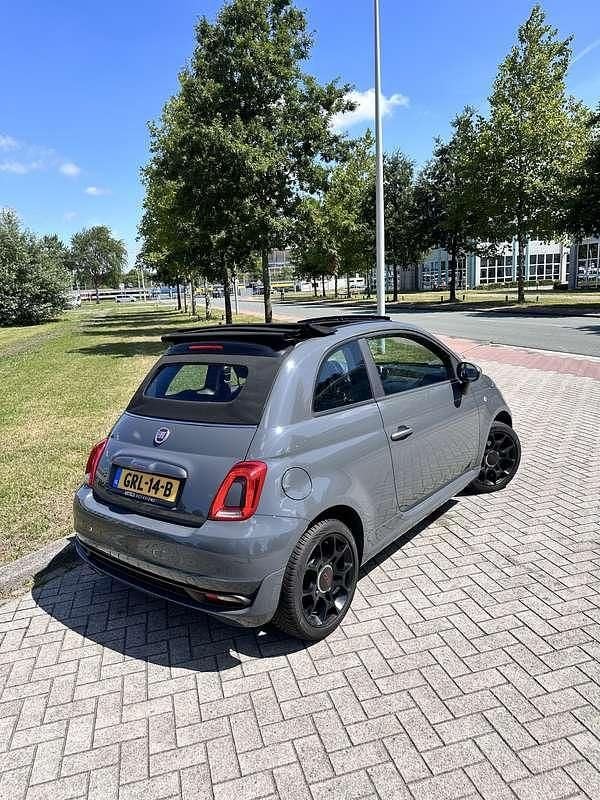 Grijs Gebruikt 2017 Fiat 500C Lounge Cabriolet | € 10.950 (Eerlijke prijs) - Afbeelding 1/4