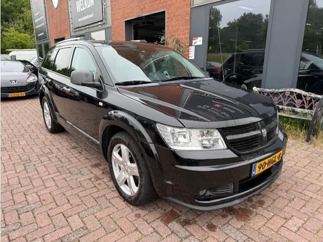 Zwart Gebruikt 2008 Dodge Journey SUV | € 3.850 - Afbeelding 1/4